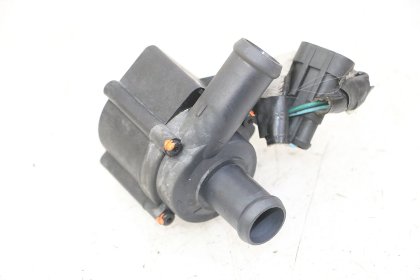 photo de POMPE A EAU GILERA NEXUS 125 (2009 - 2013)