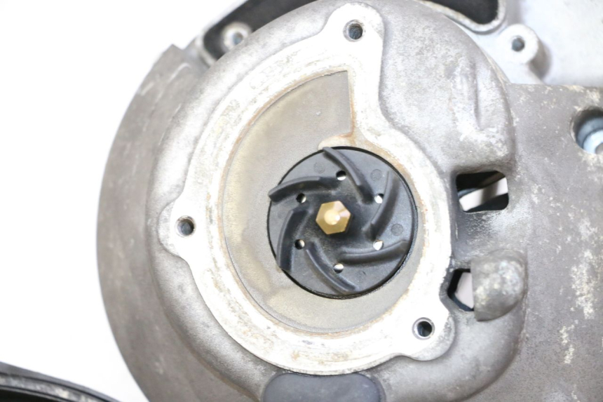 photo de POMPE A EAU PIAGGIO XEVO - X EVO 125 (2007 - 2016)