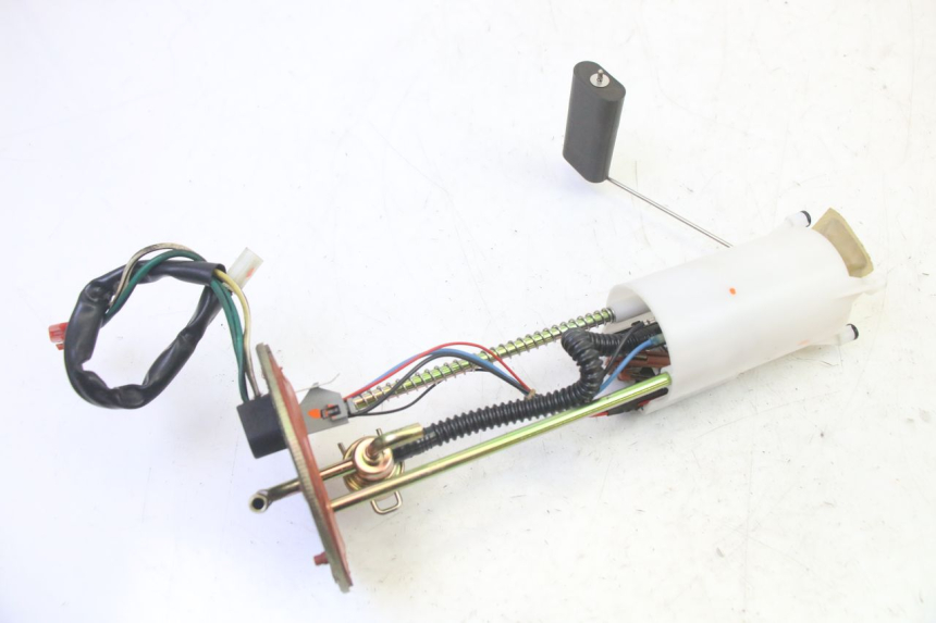 photo de POMPE A ESSENCE QUADRO 4 4D 350 (2015 - 2018)