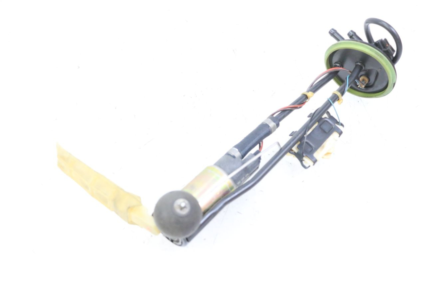 photo de POMPE A ESSENCE BMW C1 125 (2000 - 2003)