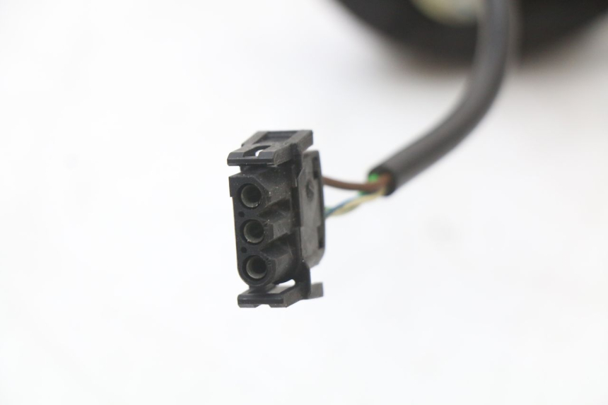 photo de POMPE A ESSENCE BMW C1 125 (2000 - 2003)