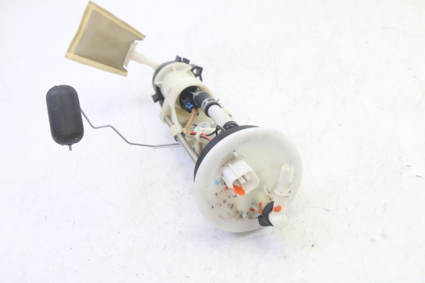 photo de POMPE A ESSENCE HONDA FES S-WING SWING ABS 125 (2007 - 2015)