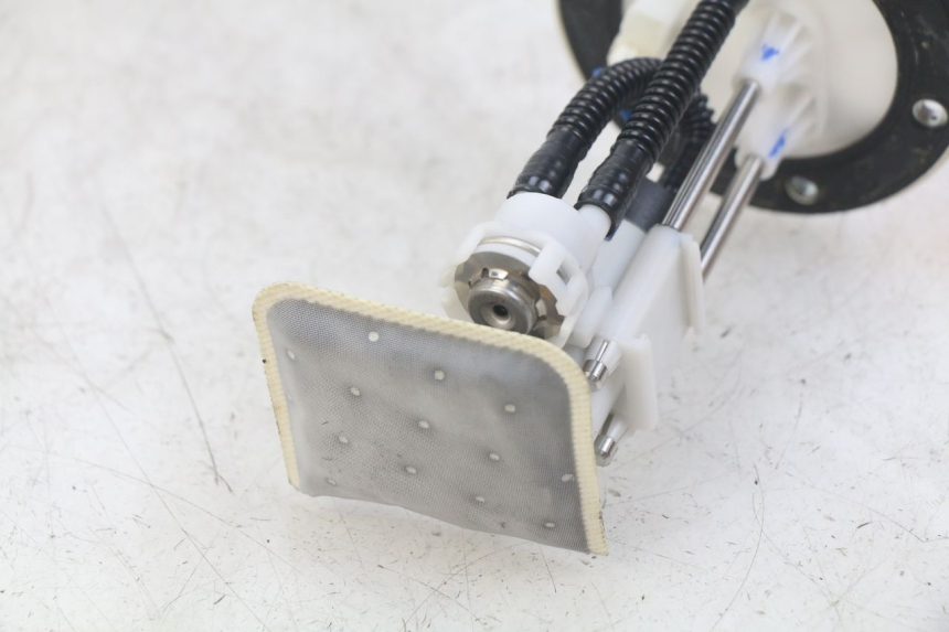 photo de POMPE A ESSENCE SYM FIDDLE 3 III 125 (2014 - 2020)