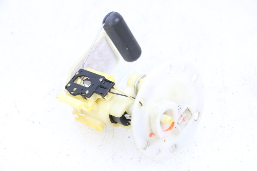 photo de POMPE A ESSENCE MBK FLAME X 125 (2007 - 2016) - Photo complémentaire