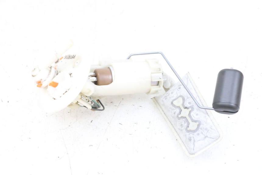 photo de POMPE A ESSENCE MBK FLIPPER 115 (2013 - 2017) - Gros plan technique