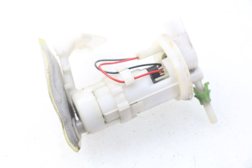 photo de POMPE A ESSENCE PIAGGIO FLY IE 125 (2012 - 2017) - Vue principale