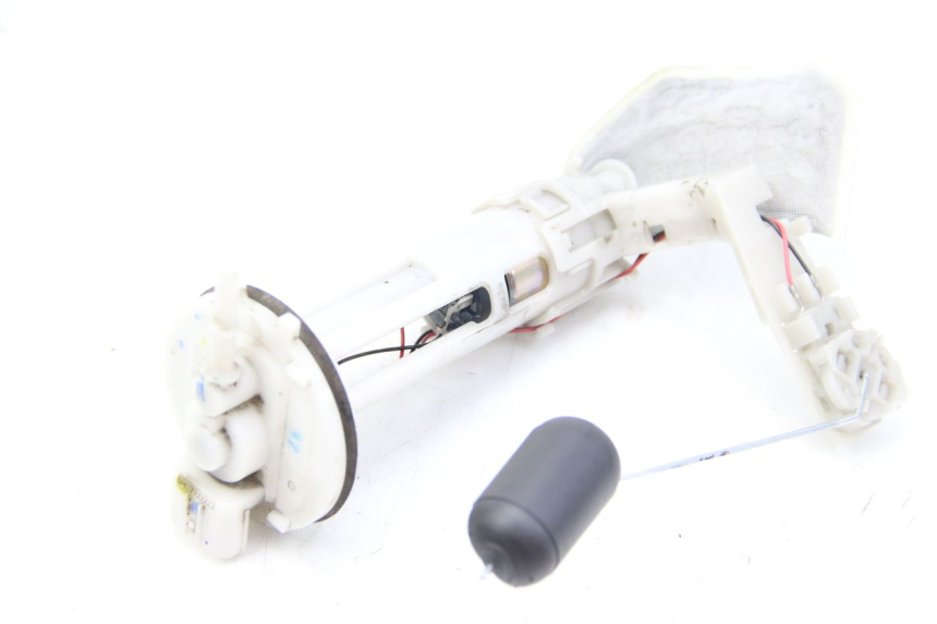 photo de POMPE A ESSENCE HONDA FORZA 125 (2015 - 2016)