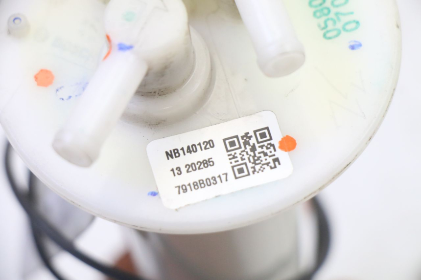 photo de POMPE A ESSENCE BMW G310 R 310 (2016 - 2020)