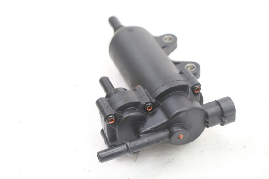 photo de POMPE A ESSENCE PEUGEOT KISBEE 4T 50 (2018 - 2022)