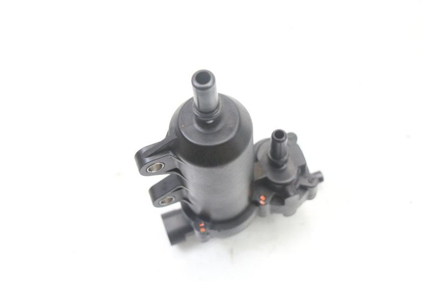 photo de POMPE A ESSENCE PEUGEOT KISBEE 4T 50 (2018 - 2022)