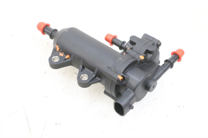 photo de POMPE A ESSENCE PEUGEOT KISBEE 4T 50 (2018 - 2022) - Vue d’ensemble