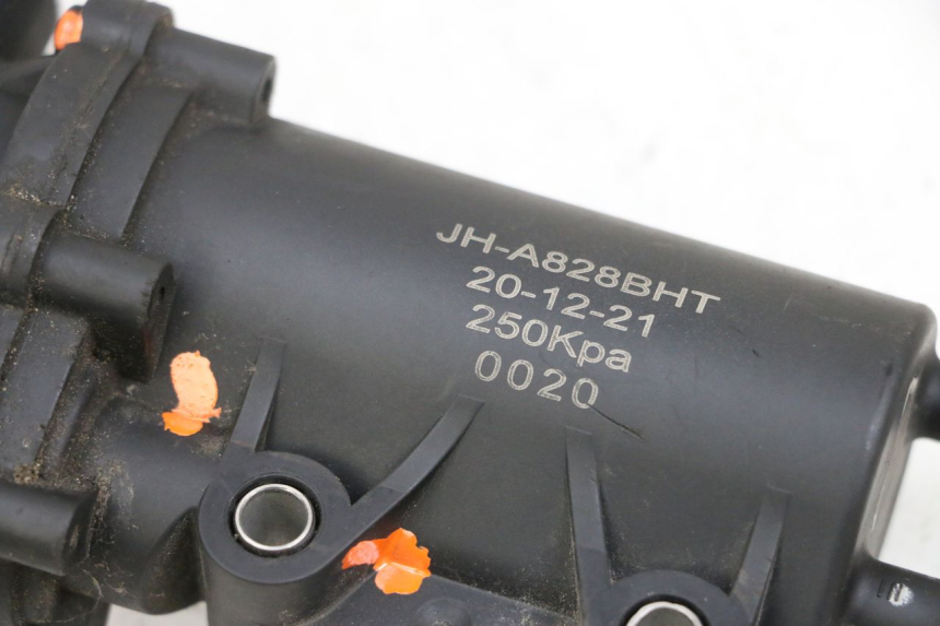 photo de POMPE A ESSENCE PEUGEOT KISBEE 4T 50 (2018 - 2022) - Détail de la pièce