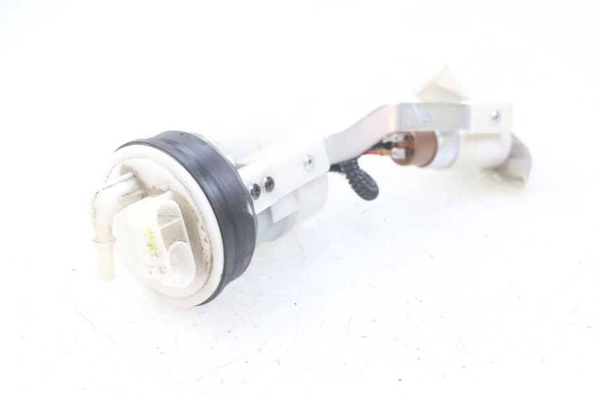photo de POMPE A ESSENCE PIAGGIO LIBERTY IGET 4T 50 (2015 - 2020)