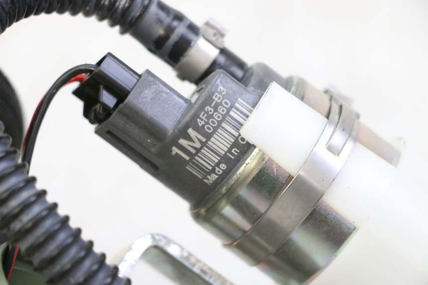 photo de POMPE A ESSENCE PIAGGIO MP3 500 (2014 - 2016)