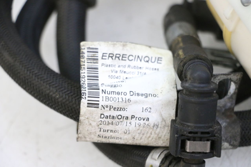 photo de POMPE A ESSENCE PIAGGIO MP3 500 (2014 - 2016)