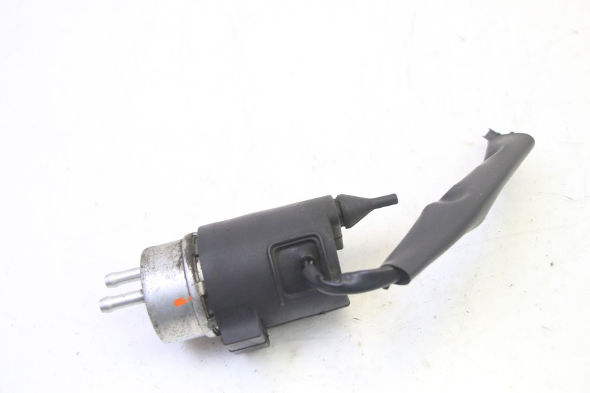 photo de POMPE A ESSENCE PIAGGIO MP3 125 (2006 - 2014)