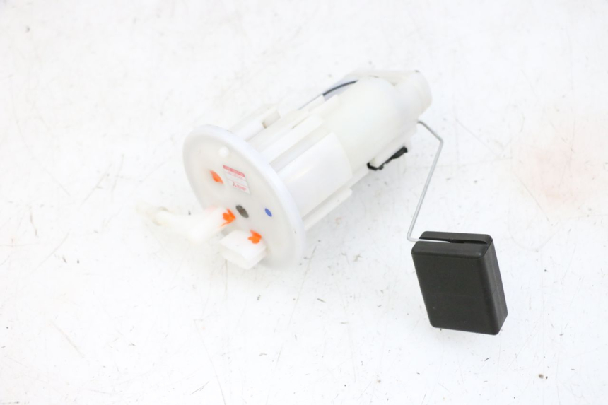 photo de POMPE A ESSENCE YAMAHA MT-07 MT07 ABS 700 (2018 - 2020) - Gros plan technique