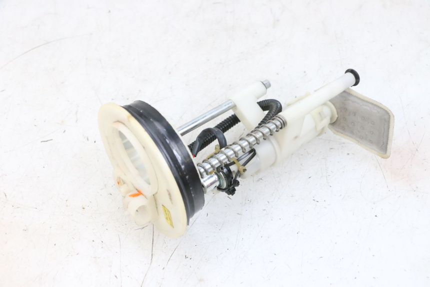 photo de POMPE A ESSENCE YAMAHA NEOS NEO'S 4T 50 (2008 - 2016) - Autre angle de vue