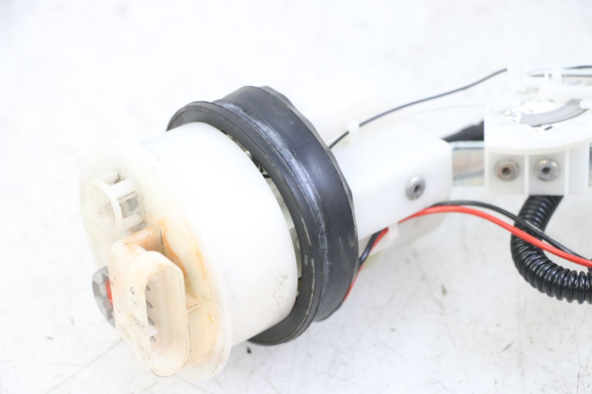 photo de POMPE A ESSENCE GILERA NEXUS 125 (2009 - 2013)