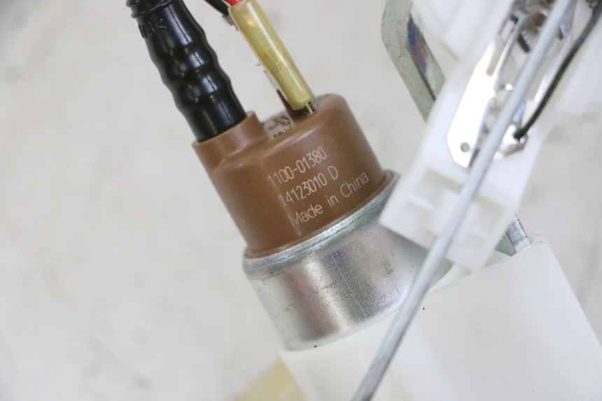 photo de POMPE A ESSENCE GILERA NEXUS 125 (2009 - 2013)