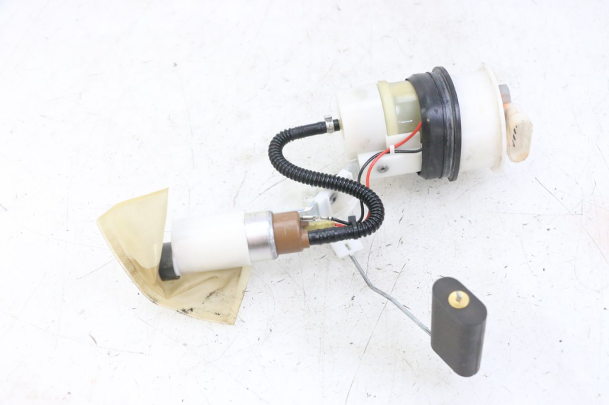 photo de POMPE A ESSENCE GILERA NEXUS 125 (2009 - 2013)