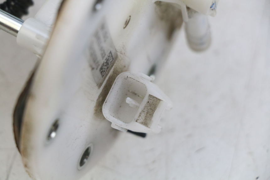 photo de POMPE A ESSENCE SYM ORBIT III 3 4T 50 (2021 - 2025)