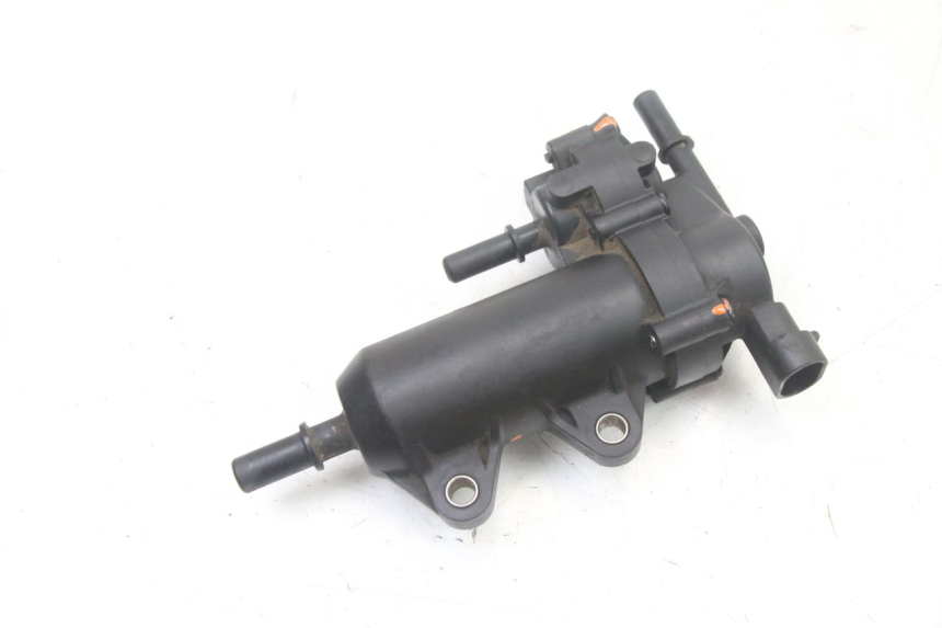 photo de POMPE A ESSENCE PEUGEOT KISBEE 4T 50 (2018 - 2022)