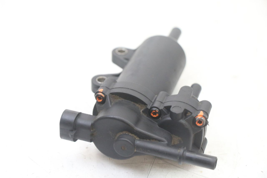 photo de POMPE A ESSENCE PEUGEOT KISBEE 4T 50 (2018 - 2022)