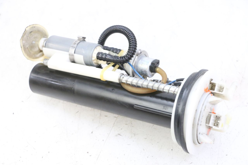 photo de POMPE A ESSENCE PEUGEOT SATELIS 125 (2013 - 2018)
