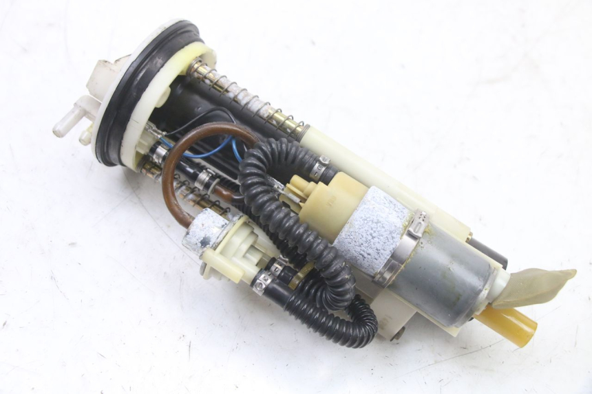 photo de POMPE A ESSENCE PEUGEOT SATELIS COMPRESSOR K15 125 (2006 - 2009)