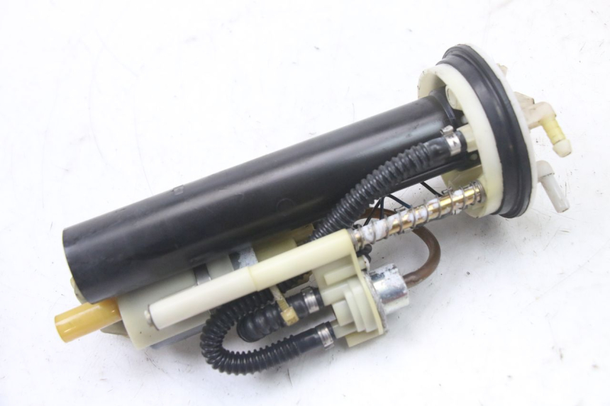 photo de POMPE A ESSENCE PEUGEOT SATELIS COMPRESSOR K15 125 (2006 - 2009)