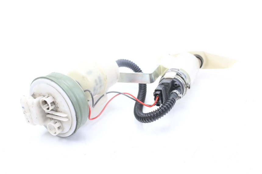photo de POMPE A ESSENCE PIAGGIO MP3 500 (2014 - 2016)