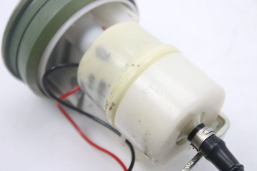 photo de POMPE A ESSENCE PIAGGIO MP3 500 (2014 - 2016)