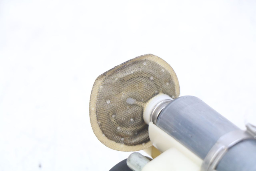 photo de POMPE A ESSENCE PEUGEOT SATELIS 125 (2010 - 2012)