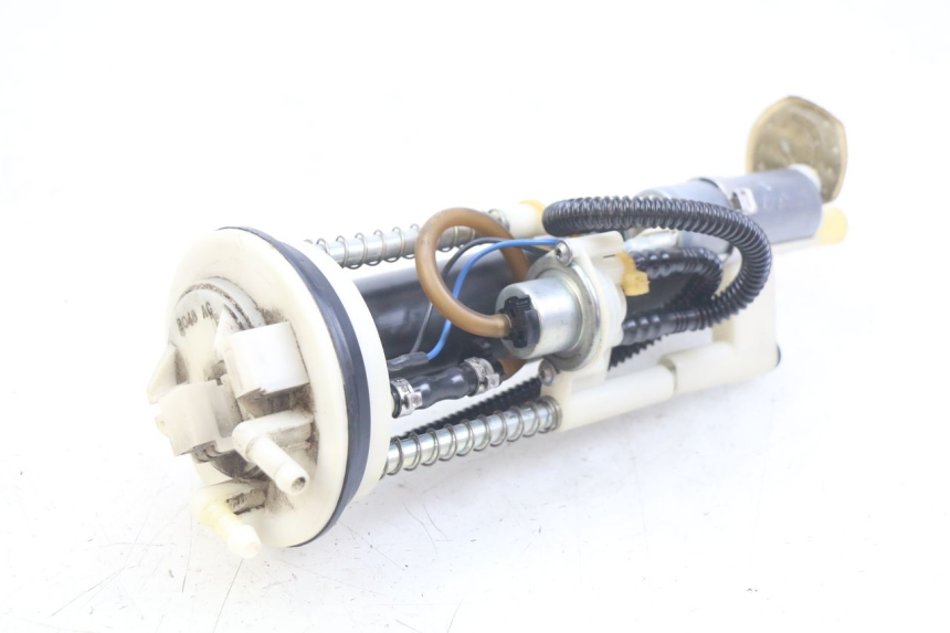 photo de POMPE A ESSENCE PEUGEOT SATELIS 125 (2010 - 2012)