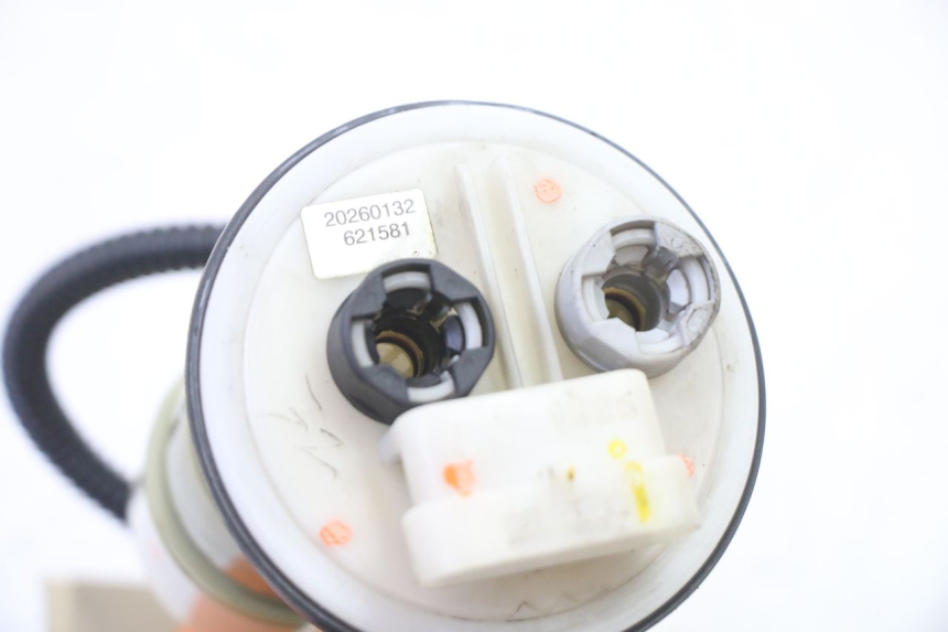 photo de POMPE A ESSENCE PEUGEOT SATELIS 250 (2006 - 2012)