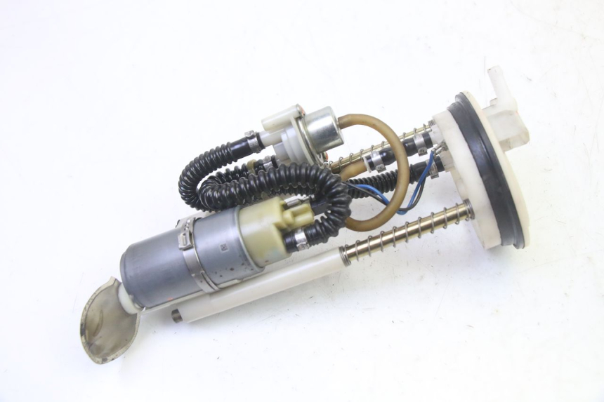 photo de POMPE A ESSENCE PEUGEOT SATELIS 125 (2006 - 2009)