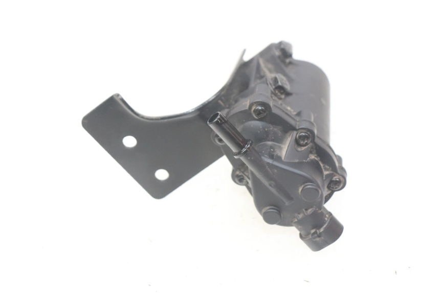 photo de POMPE A ESSENCE PEUGEOT STREETZONE 4T 50 (2018 - 2023)