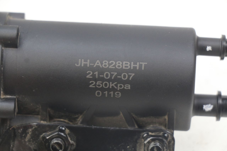 photo de POMPE A ESSENCE PEUGEOT STREETZONE 4T 50 (2018 - 2023)