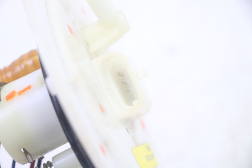 photo de POMPE A ESSENCE DAELIM VJ ROADWIN FI 125 (2008 - 2017) - Détail de la pièce