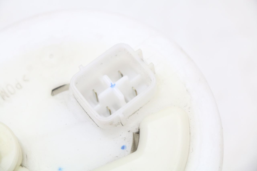 photo de POMPE A ESSENCE YAMAHA XMAX X-MAX ABS 125 (2017 - 2020)