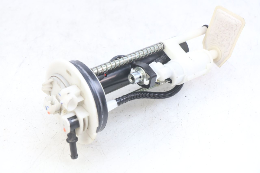 photo de POMPE A ESSENCE YAMAHA X-MAX XMAX 125 (2010 - 2014)