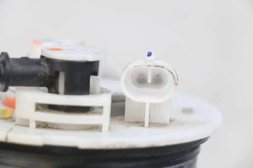 photo de POMPE A ESSENCE YAMAHA X-MAX XMAX 125 (2010 - 2014)