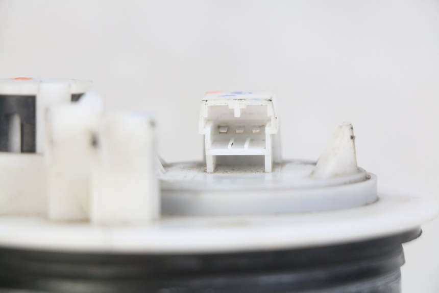 photo de POMPE A ESSENCE YAMAHA X-MAX XMAX 125 (2010 - 2014)