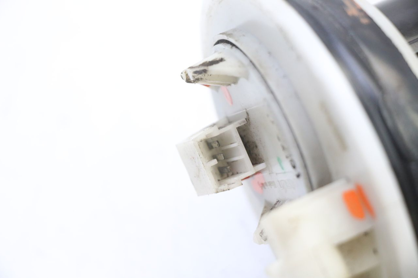 photo de POMPE A ESSENCE YAMAHA XMAX X-MAX 125 (2006 - 2009)