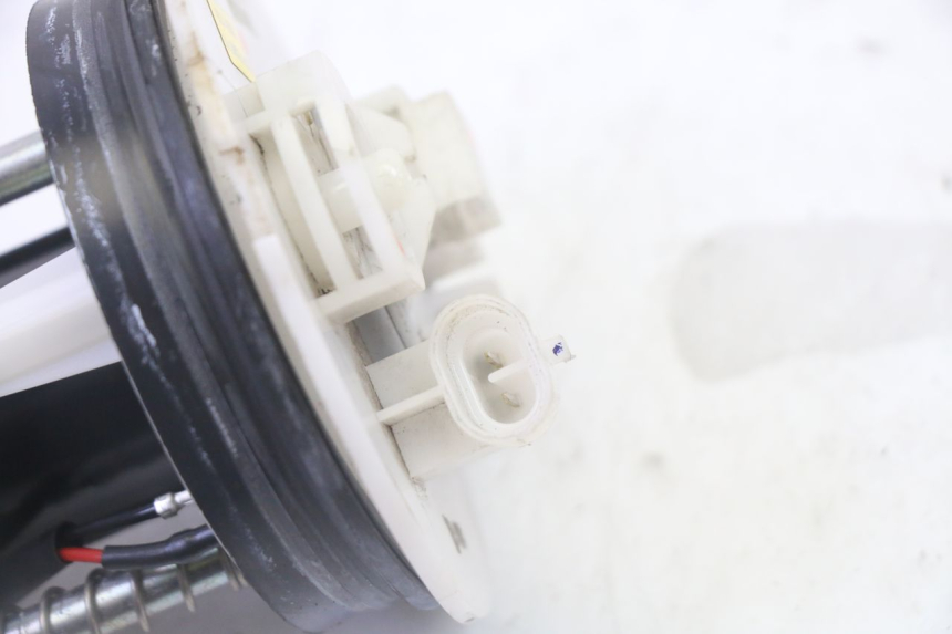 photo de POMPE A ESSENCE YAMAHA X-MAX XMAX 125 (2010 - 2014)