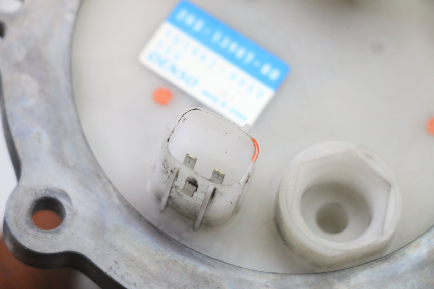 photo de POMPE A ESSENCE YAMAHA XJ6 ABS 600 (2008 - 2016)