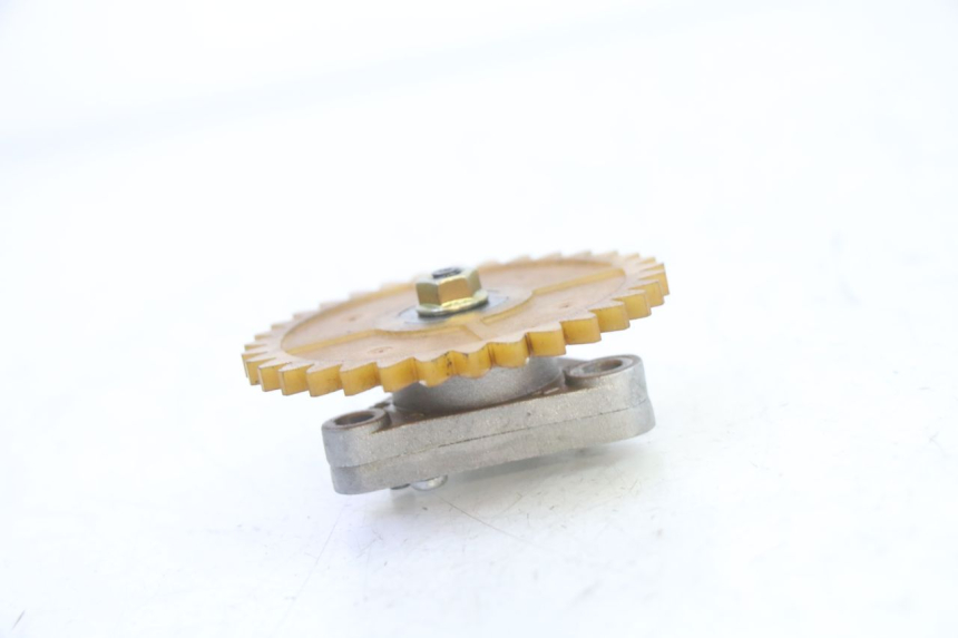 photo de POMPE A HUILE KYMCO AGILITY 4T 50 (2005 - 2018)