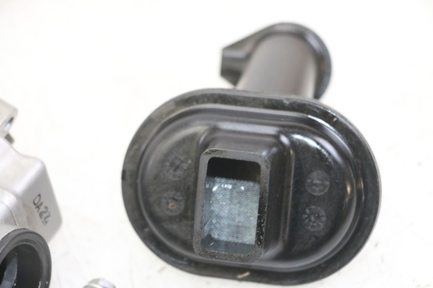 photo de POMPE A HUILE HONDA CB R 1000 (2018 - 2023)