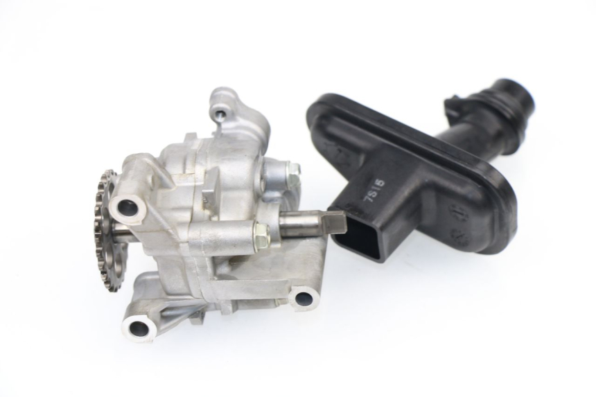 photo de POMPE A HUILE HONDA CBF N 600 (2008 - 2010)